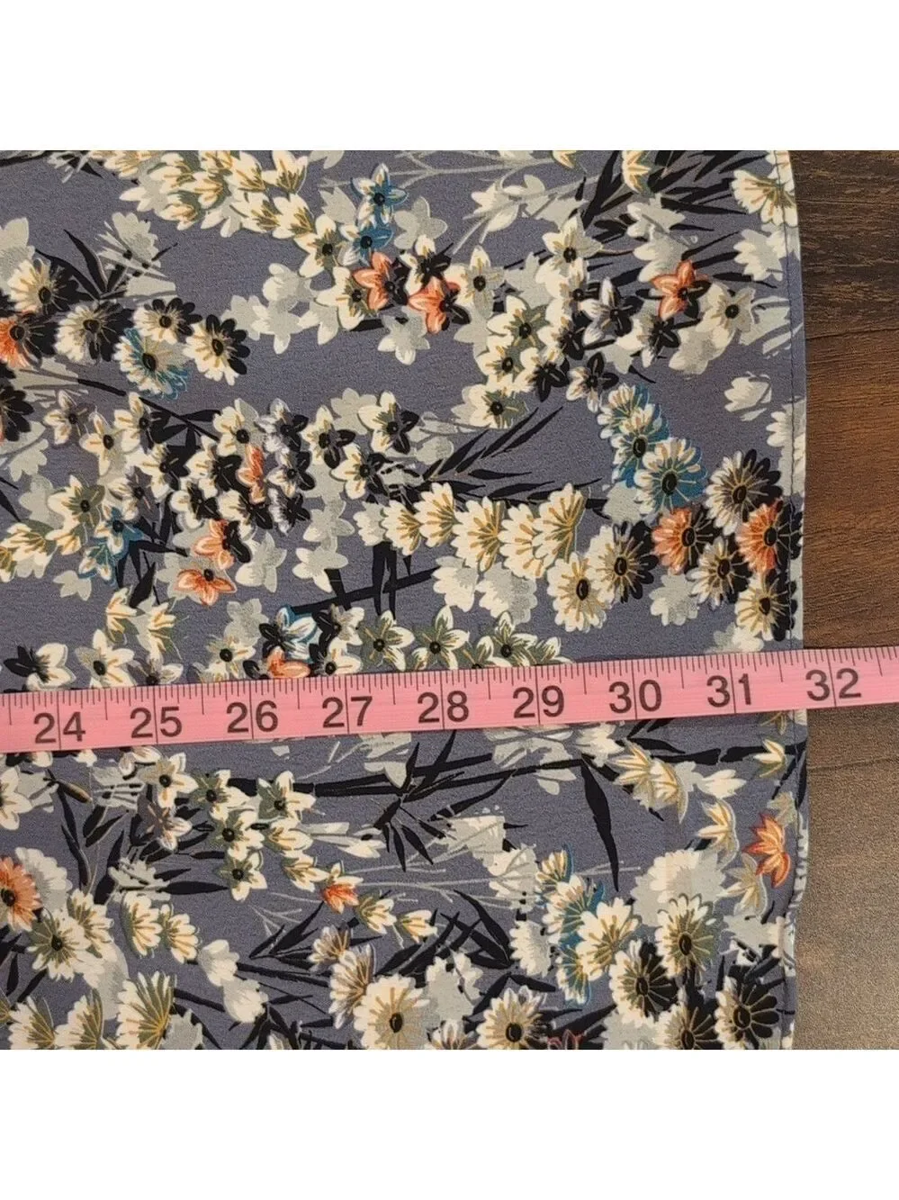 Zara Basic Floral Dress size Large, keyhole on the front,long zipper on the back - Picture 10 of 11